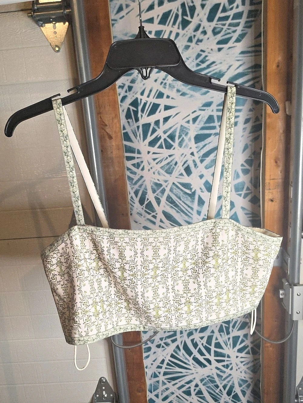 alice + olivia Floral Cami in Green & White Size 14 NWT
